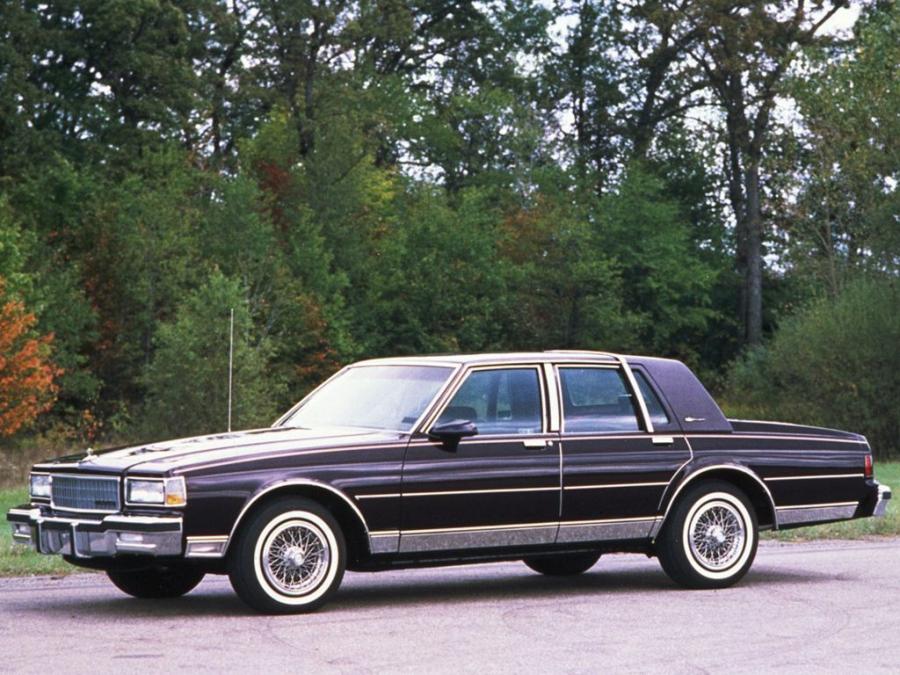 Chevrolet Caprice Classic Brougham LS 1987 года  (фото 6 из 8)